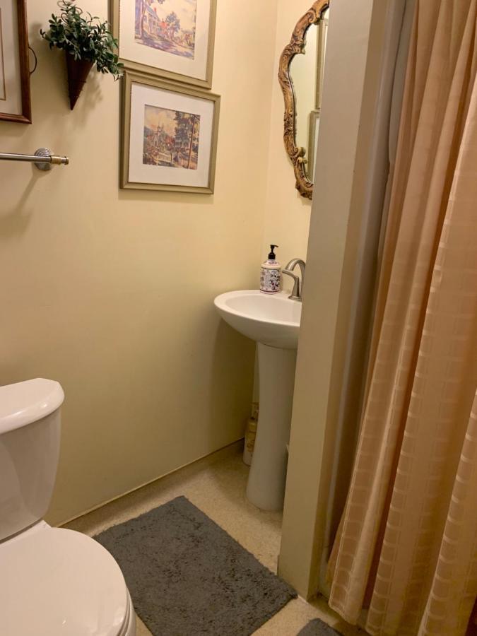 Bard'S Inn Cedar Stadt Zimmer foto